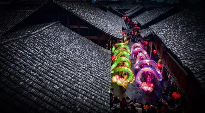 2018年全球华人摄影十杰,中国第18届国际摄影展入围作品