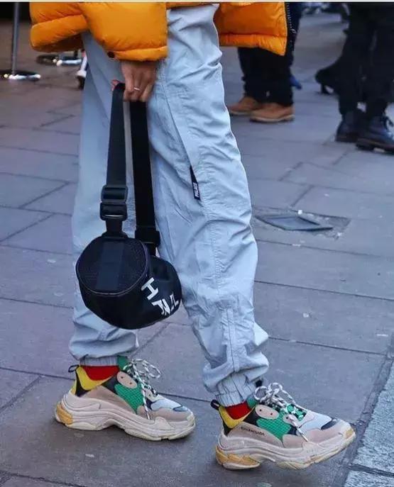 冬靴清理小妙招,冬靴的内层怎么洗比较干净