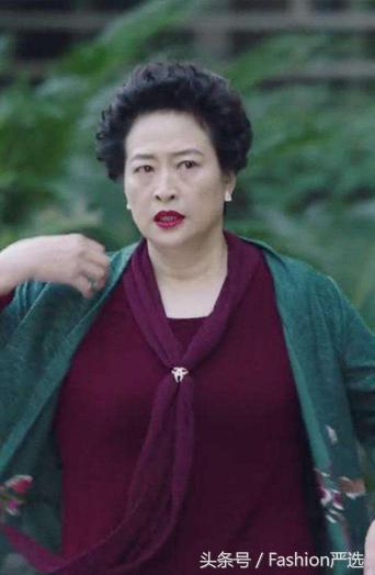 这些常年断货的口红你拥有了几支,必须入手的几款口红