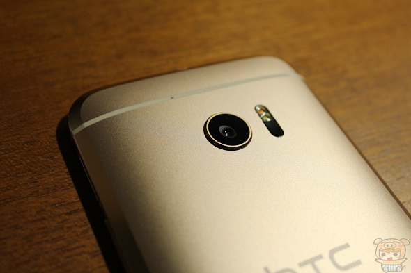 文本直送科技新闻:宏达电旗舰智慧型手机「HTC10」崭新体验,十分完美!