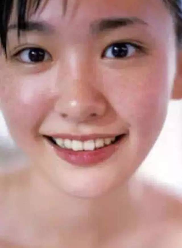 王心凌现在素颜照老态,王心凌怎么从老态变年轻的