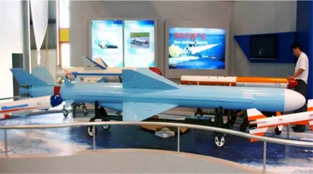 中国空军胸标高清图,新的空军胸标