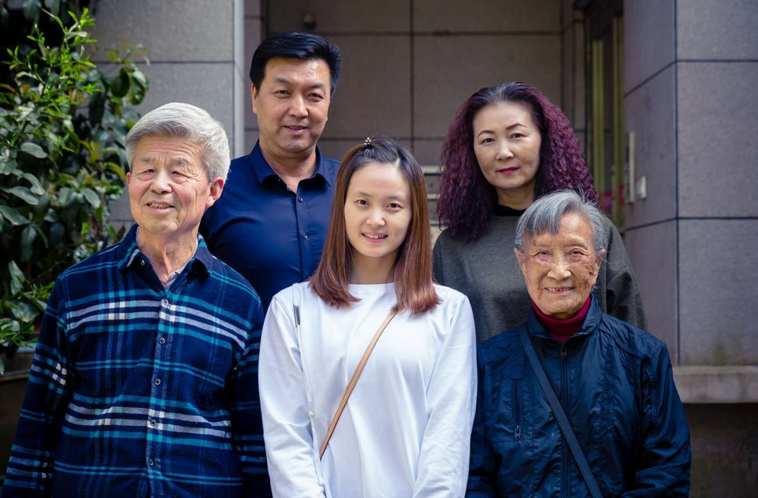 婀栧崡鏄ュぉ璧翠竴鍦鸿姳娴风殑绾︿細,涓囩墿澶嶈嫃缇庝附鑺辨湹