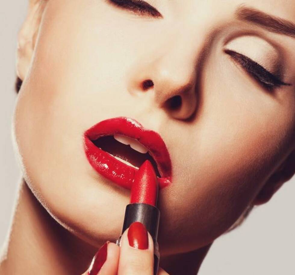 直男怎么化妆成斩男妆,直男看不懂的化妆操作