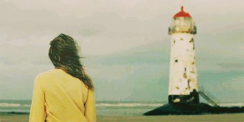 他*光脱**我衣服后，就跑去追热点了