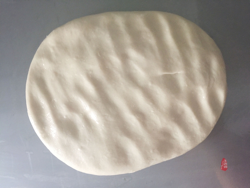 怎么炸牛奶油条又软又好吃,奶香小油条怎么炸出来又软又蓬松