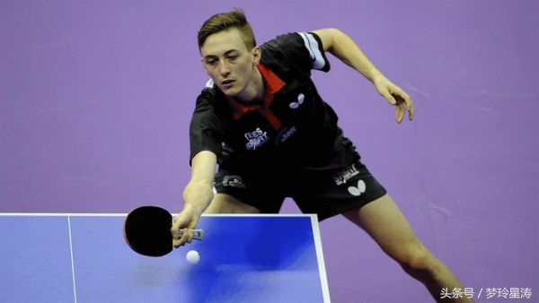 25岁皮奇福德逆转国乒小将薛飞，为中国队敲响了警钟