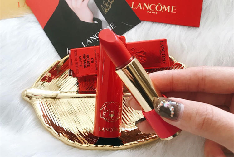 2017年最值得剁手的100支口红,目前大牌口红推荐