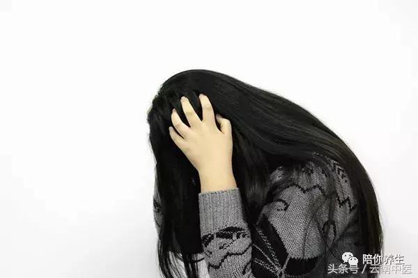 经络不通打通经络方法,经络不通拍打全身几个穴位通经络