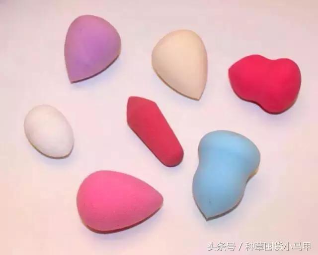 气垫粉扑与粉底刷哪个更好,粉底气垫粉扑最好用的