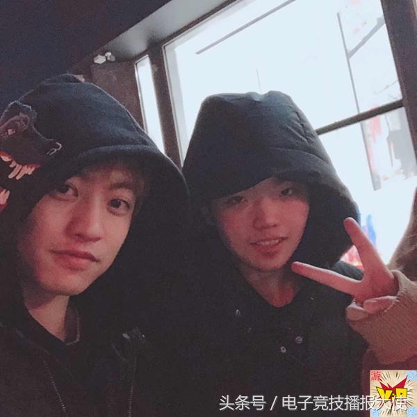 4am孤存第一视角完整吃鸡,孤存带领4am吃鸡