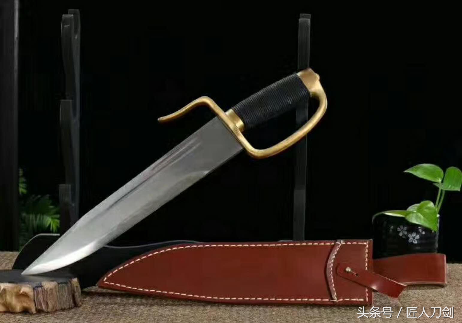 中国十大名短刀排名榜 (中国短刀vs日本短刀)