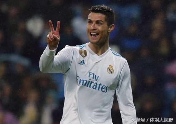 c罗十大经典过人瞬间,c罗神级停球至今无解的控球能力