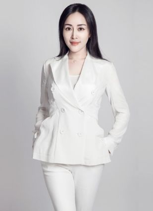 创业中最漂亮的女人,中国十大创业风云人物女性