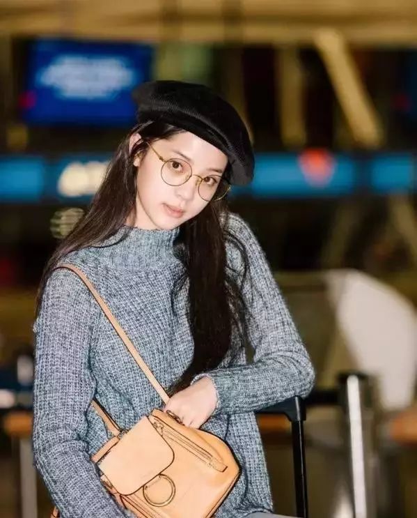 眼镜时尚单品牌子推荐,22年流行的大牌眼镜