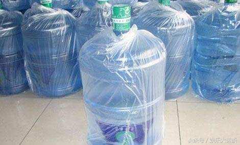 送桶装水员工能挣多少钱,忻州送桶装水能挣多少钱