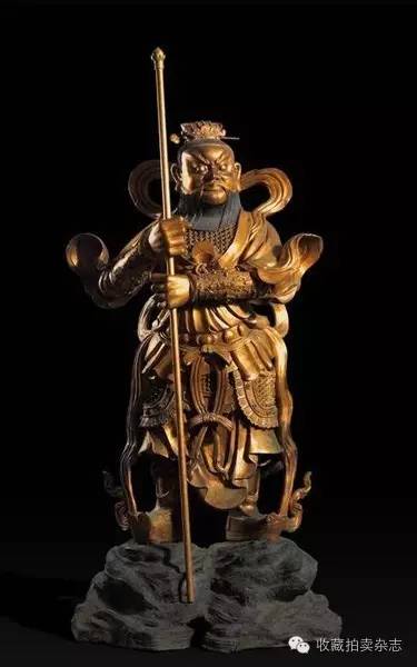 在神像下泡壶老茶赏个贴，就得几个亿，城会玩！