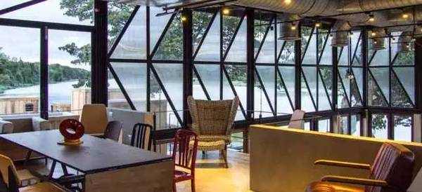 泰国桂河水上竹筏度假屋,泰国桂河水上屋度假村