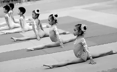 道家说:这些拉筋方法可以让你长寿