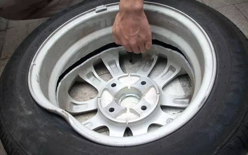 中国仿冒最多的汽车配件 (真假汽车配件对比详解)