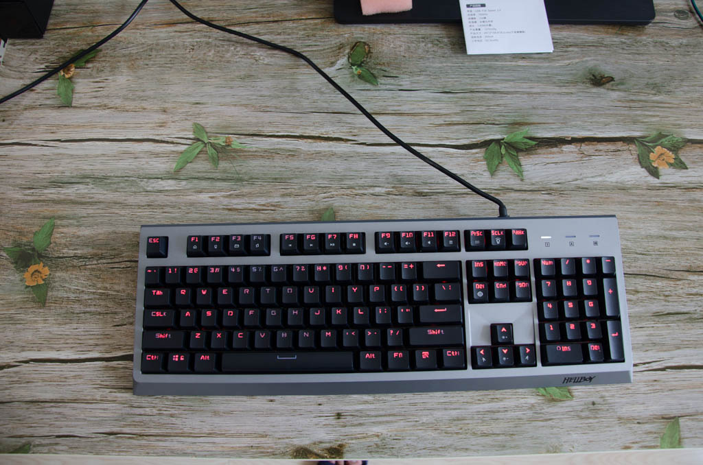 入门黑轴红轴机械键盘,机械键盘可能正在毁掉你的手腕