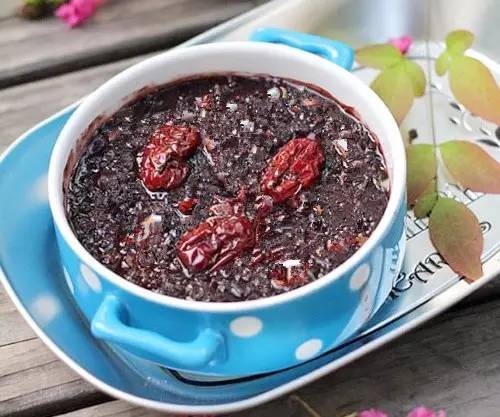 春季养肝茶有哪些,春季养肝试试这几种粥疗法