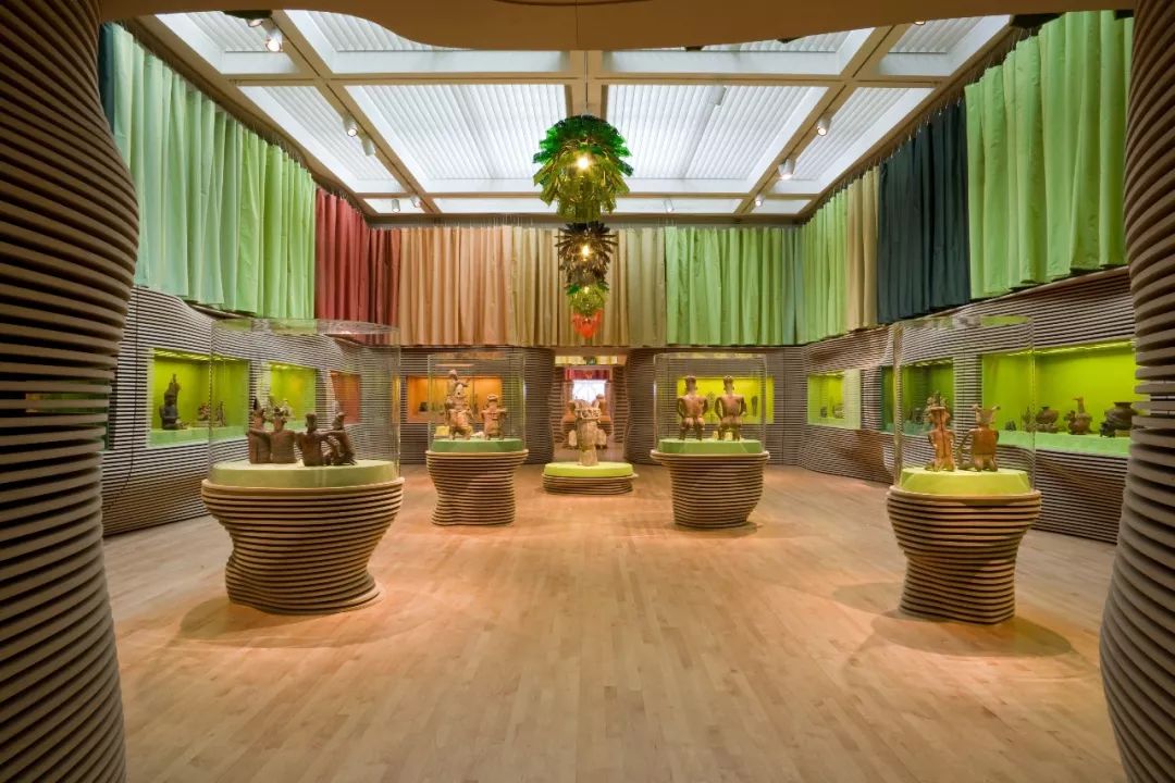 因为去了这些地方,GUCCI做出了“米兰恐怖故事”