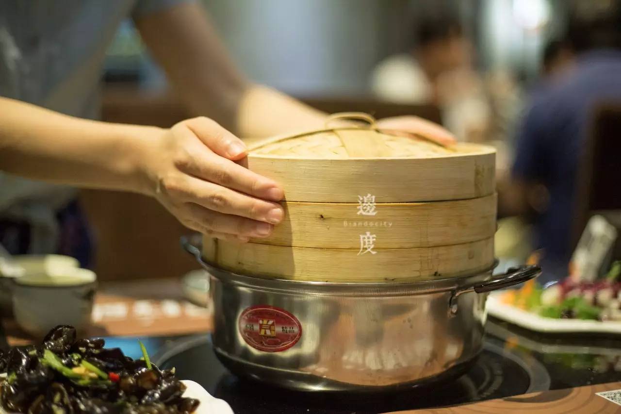 小龙虾广州热销,广州小龙虾排行榜前十名