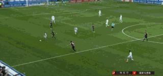 潇洒！C罗背部停球+过人致敬7年前的自己，仅差一步便是经典