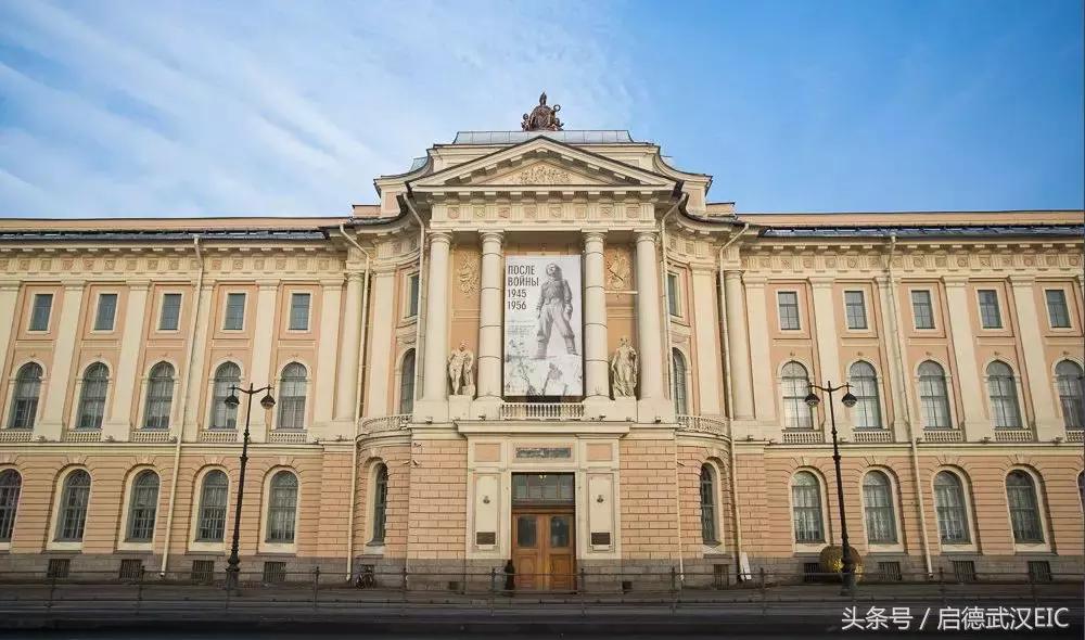 像战斗民族一样去看世界杯吧！顺便。。。