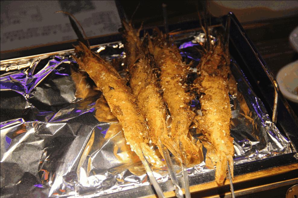 这家小馆子菜单上居然有奥数题！跑去求虐的吃货还不少！