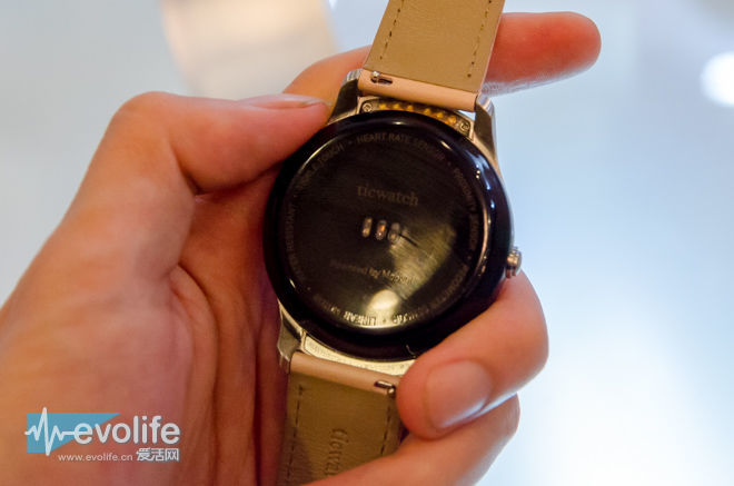 可穿戴、车载还有艺术手握AI的出门问问跨界迈大步