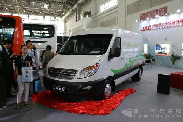 道路运输车辆展视频,2019道路运输车辆展在京隆重举办