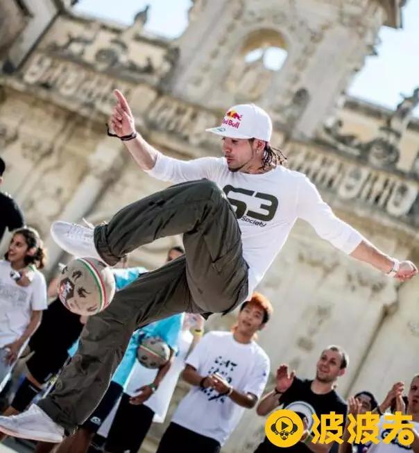 内马尔街头足球集锦,内马尔佩服c罗