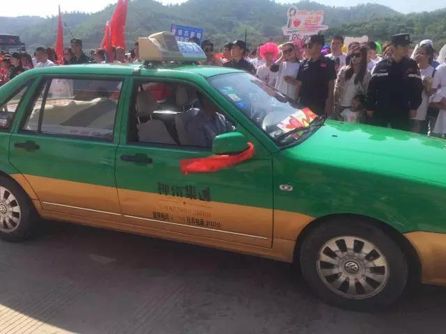 爱心助考启动仪式,爱心助考启动仪式现场安康