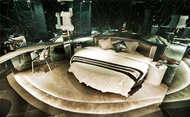 小蛮腰广州塔怎么建成的,广州塔小蛮腰高度是多少