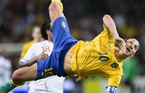 足坛奇葩的进球gif,足球经典gif高清