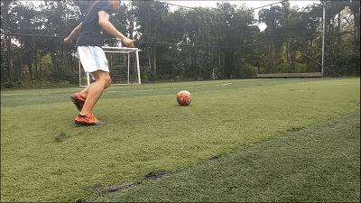 decathlon迪卡侬kio足球鞋,迪卡侬agility900足球鞋白色