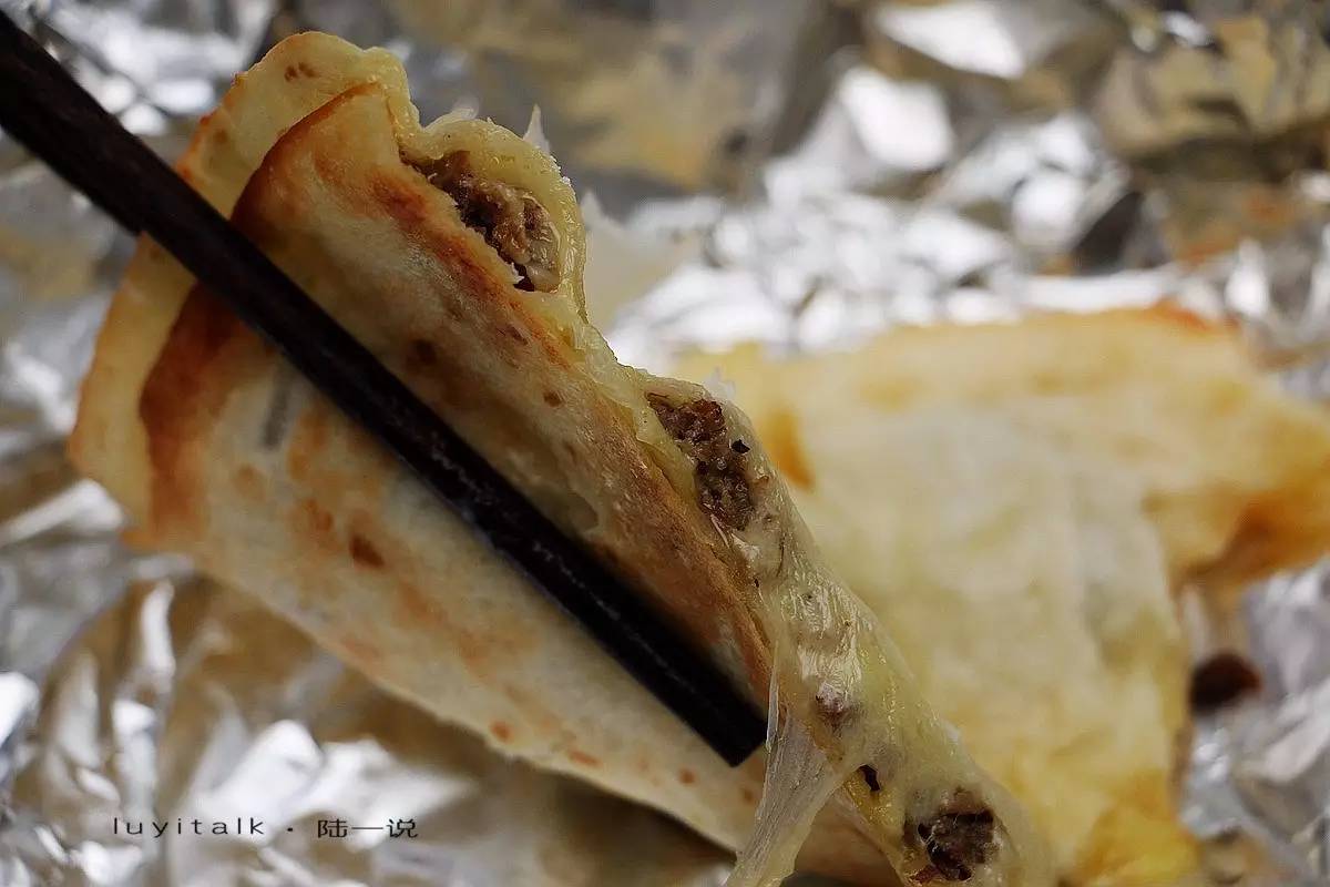 外卖三千，愿为壹饼守候｜一块你值得吃的牛肉煎饼