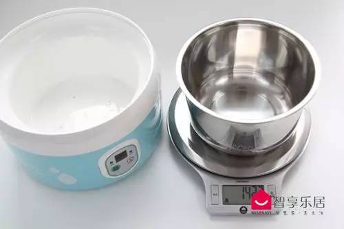 买真正的酸奶要看什么,酸奶买桶装的还是袋装的划算