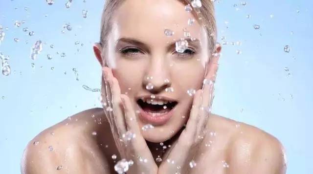 你知道化妆水稳定有多大作用吗,你必须知道爽肤水的用法