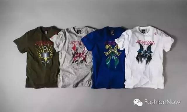 他的女朋友很多，但挚爱一直没变过