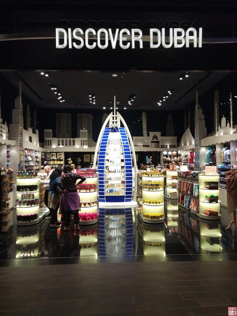 迪拜哈利法塔电梯速度,迪拜最高大楼哈利法塔