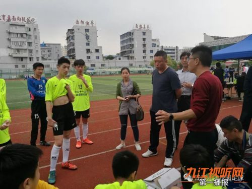 足球联赛斩获佳绩,21年高中足球全国联赛第一