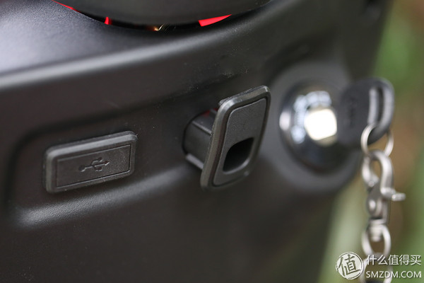 城市穿梭小精灵电动车,小牛电动车m1深度试驾体验