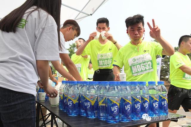 全球商业汇总|英雄互娱4.9亿元收购奇乐无限、李娜成国际特奥全球形象大使