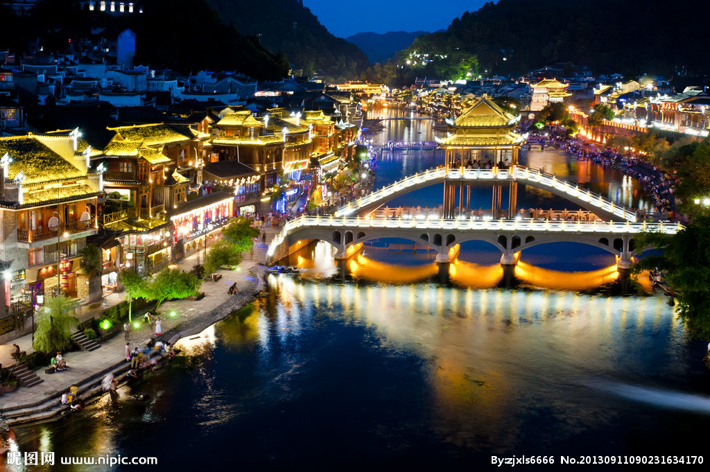 湘西张家界旅游团五天四晚纯玩团,张家界自助旅游攻略大全