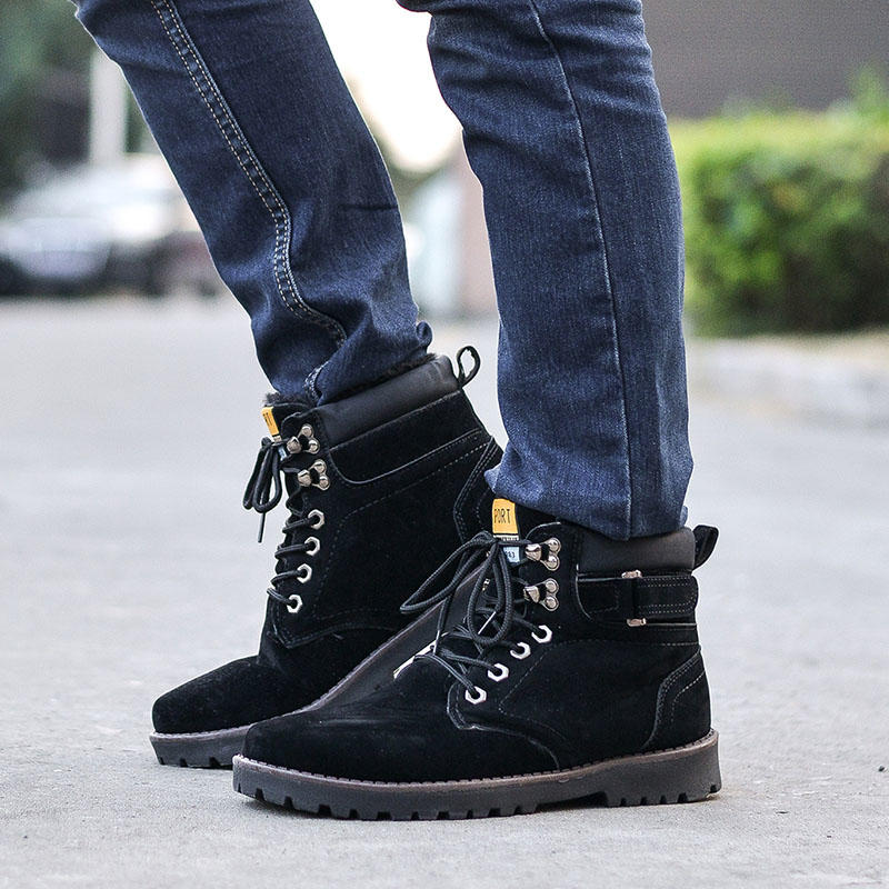 想成为型男需要什么东西,休闲又不失时尚的一款马丁靴