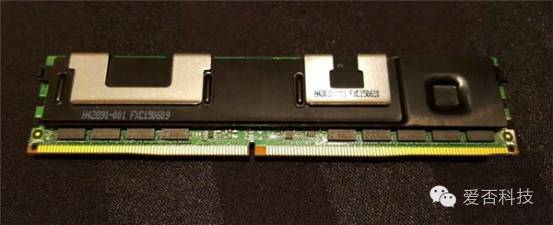 苹果lightning耳机,lightning耳机适用于苹果哪些设备