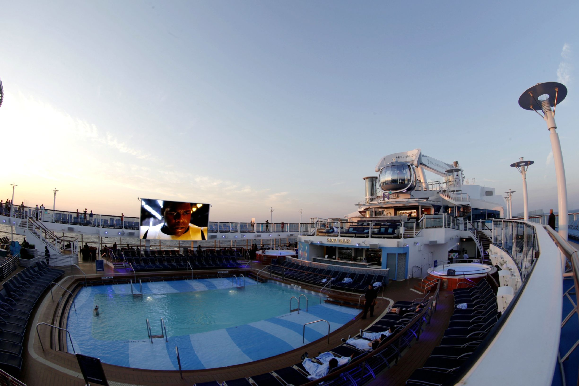 海洋量子号邮轮攻略视频,海洋量子号自由行攻略